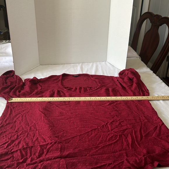 Torrid Red Relaxed Ribbed 3/4 Sleeve Blouse - Picture 5 of 9